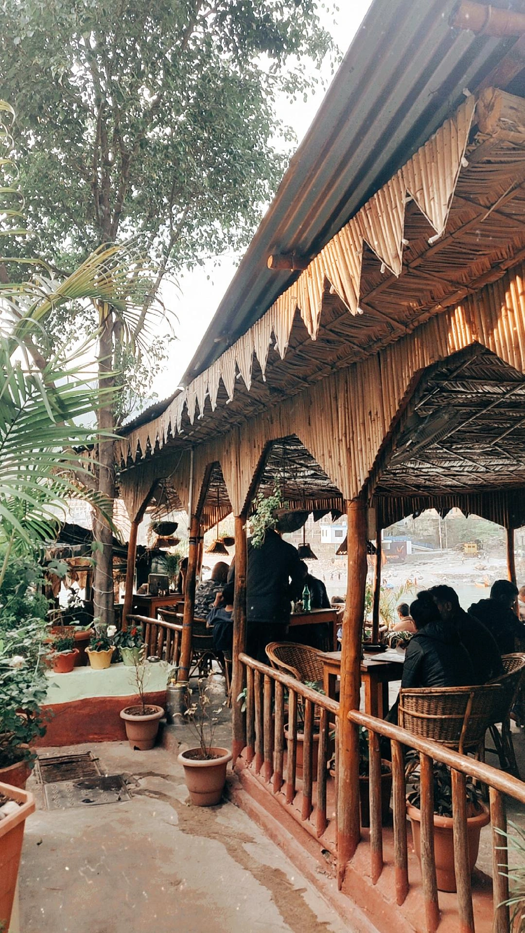 best cafes in RISHIKESH